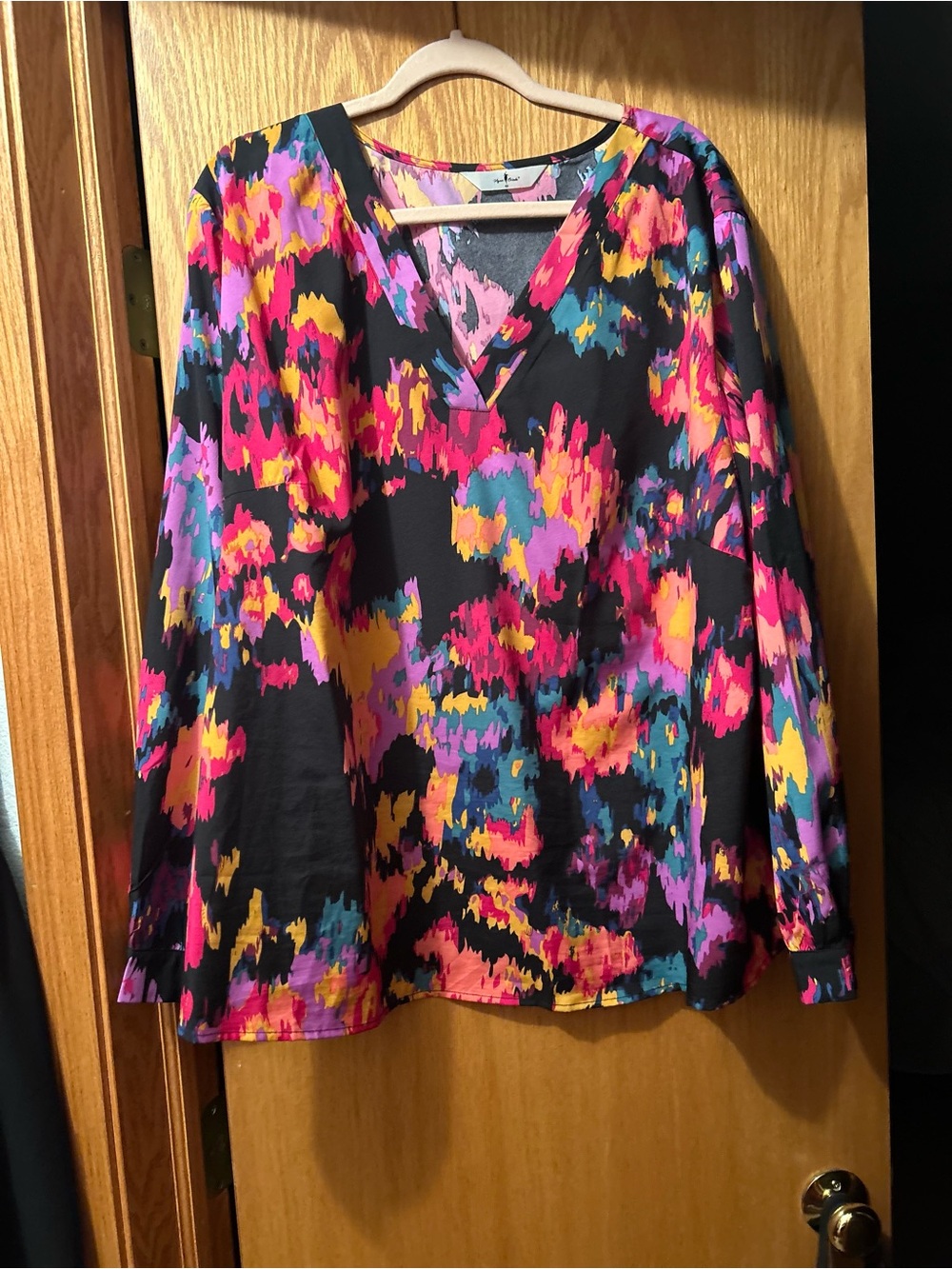 V-Neck Long-Sleeve Tunic in Black Multi-Color Abstract Print